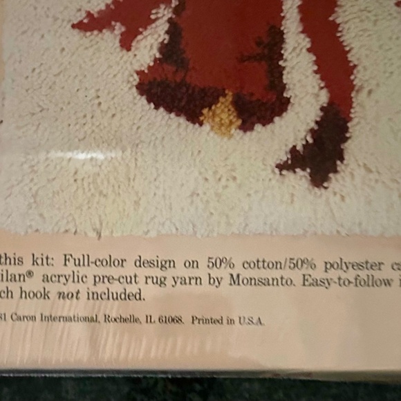 Vintage 1981 Caron Latch Hook Kit # K3307 Christmas Bells NOS Factory Sealed - Picture 4 of 4